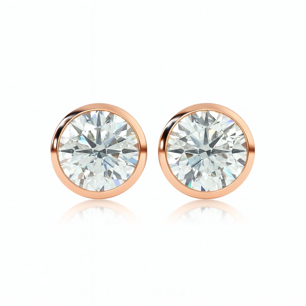 ALBA bezel-set diamond stud earrings in 18k white gold – traceable natural diamonds